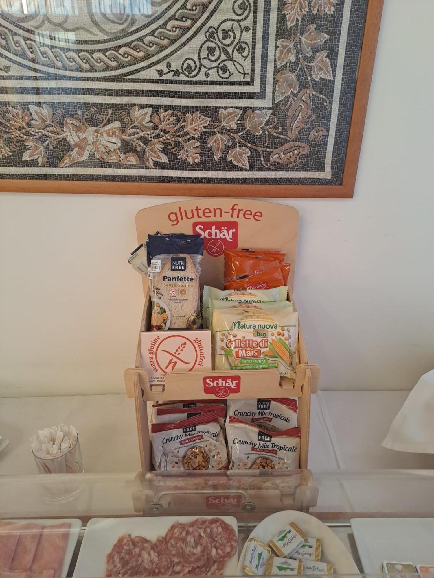 Hotel Internazionale Cervignano del Friuli Bagian luar foto